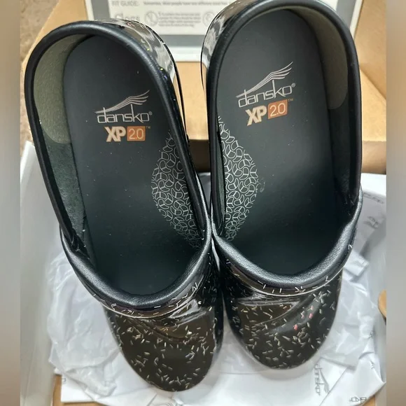 Dansko clogs - Picture 4 of 7